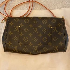Brown/Tan Favorite Purse Monogram